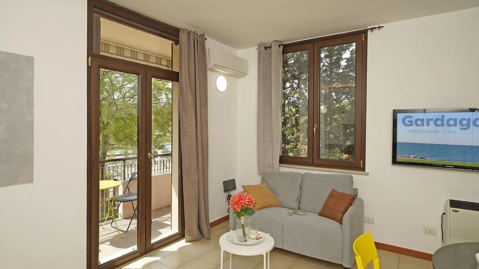 Casa Lugana 8 - Gardagate Apartman Sirmione